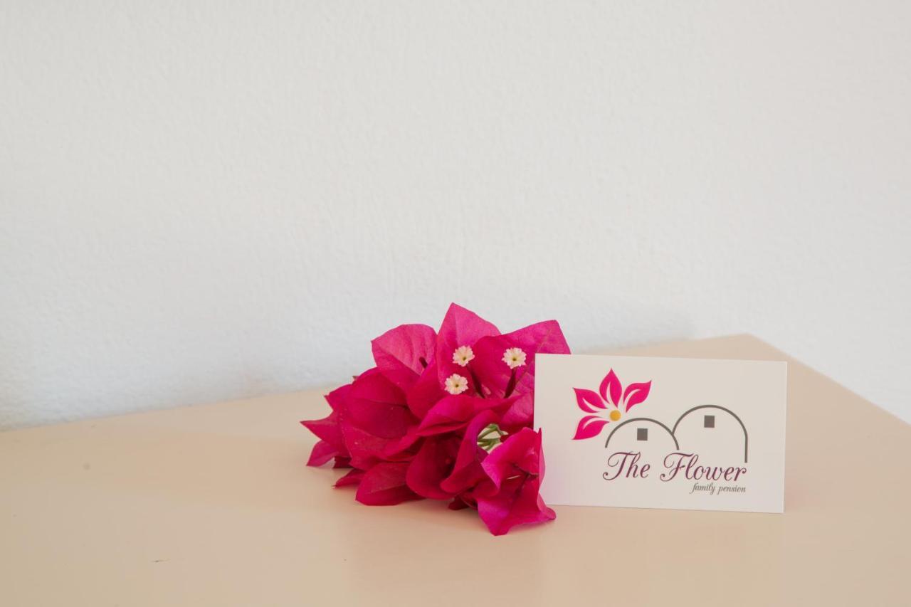 Pension The Flower 伊亚 外观 照片
